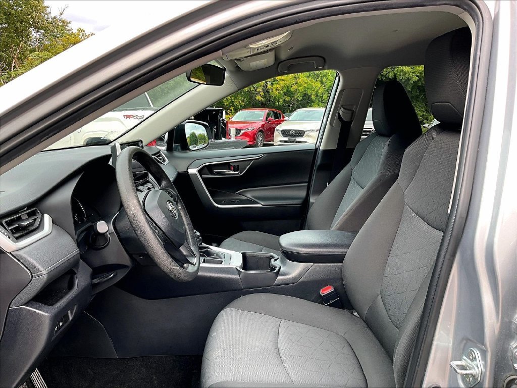 Certified Used 2024 Silver Toyota XLE image 4