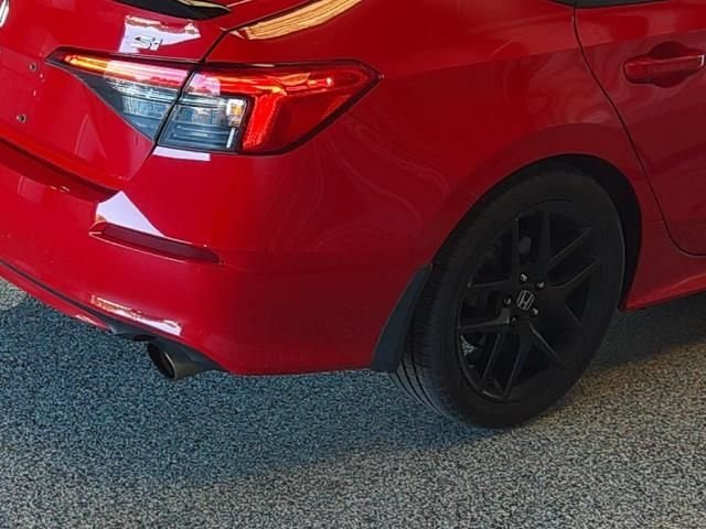 Used 2022 Red Honda Si image 5