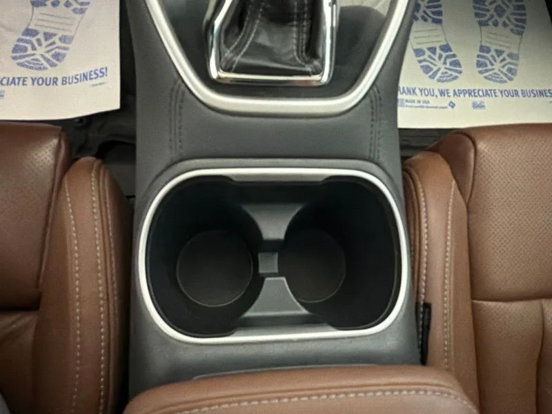 Used 2020 White Subaru Touring image 32