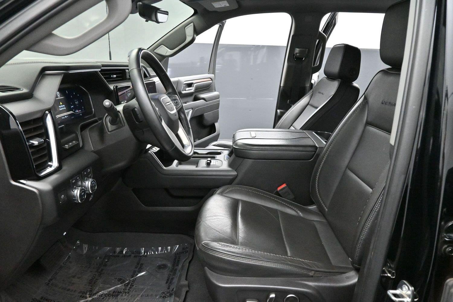 Used 2024 Onyx Black GMC Denali image 12