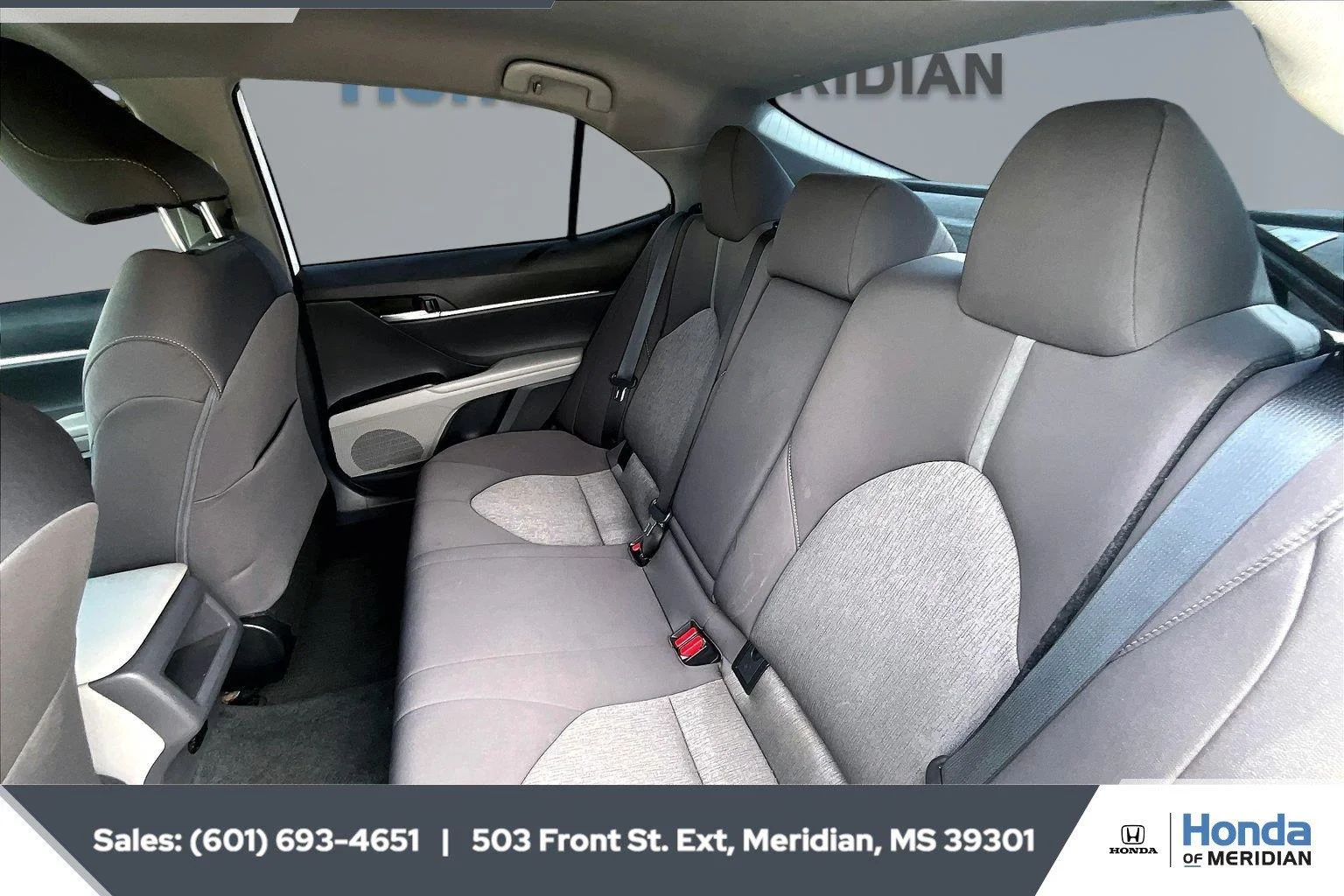 Used 2024 Ice Cap Toyota LE image 19
