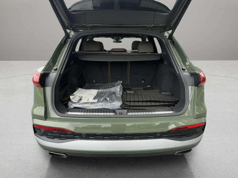 Certified Used 2025 District Green Metallic Audi Premium image 33