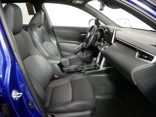 Used 2025 Blue Crush Metallic/Jet Black Toyota Hybrid XSE w/ Convenience Pkg image 17