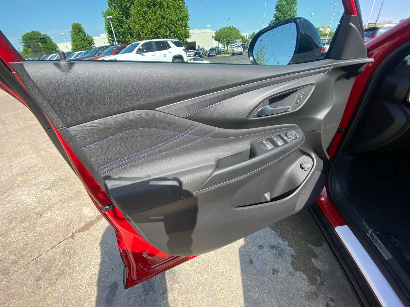2026 Buick Envista Sport Touring - Photo 8