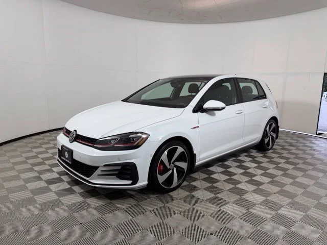 Used 2020 White Volkswagen Autobahn image 3