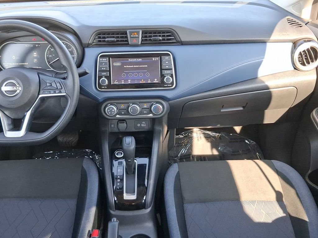 Certified Used 2025 Gray Nissan 1.6 SV image 3