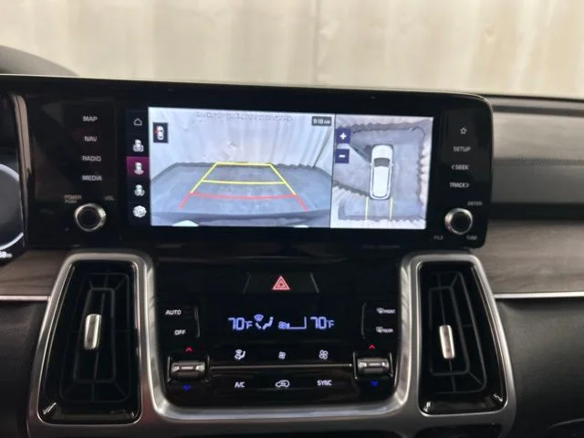 Used 2023 Black Kia X-Line SX Prestige image 16