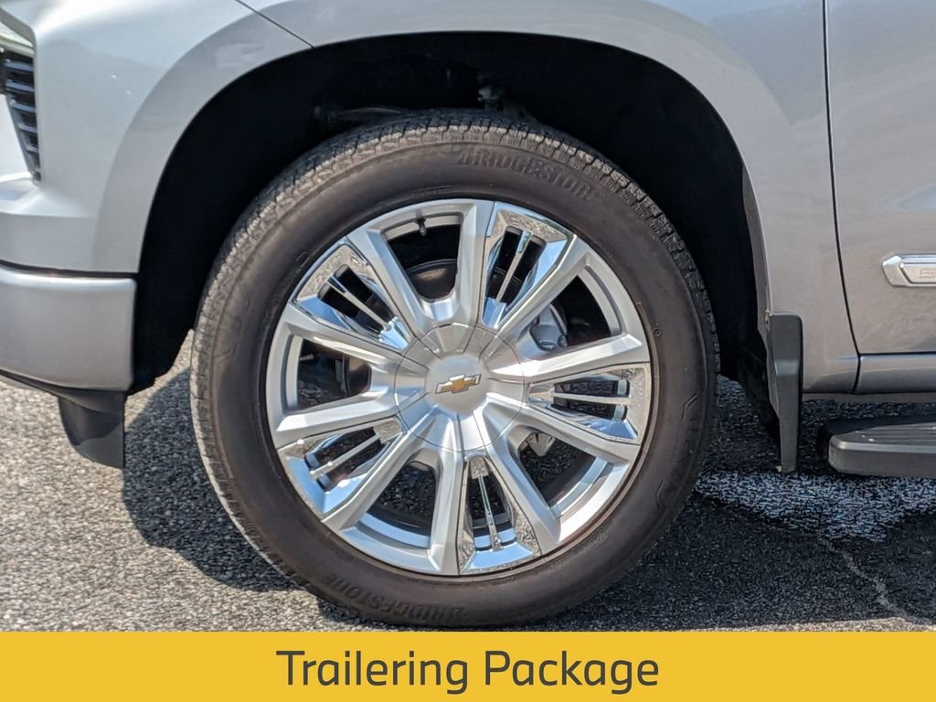 Used 2024 Sterling Gray Metallic Chevrolet High Country image 11