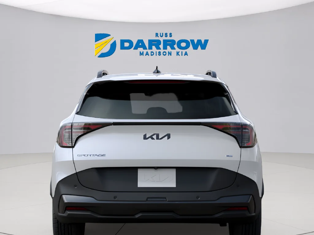 New 2027 Snow White Pearl Kia X-Line image 4