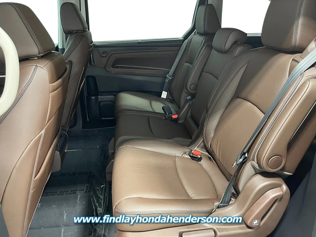 New 2027 Platinum White Pearl Honda Touring image 23