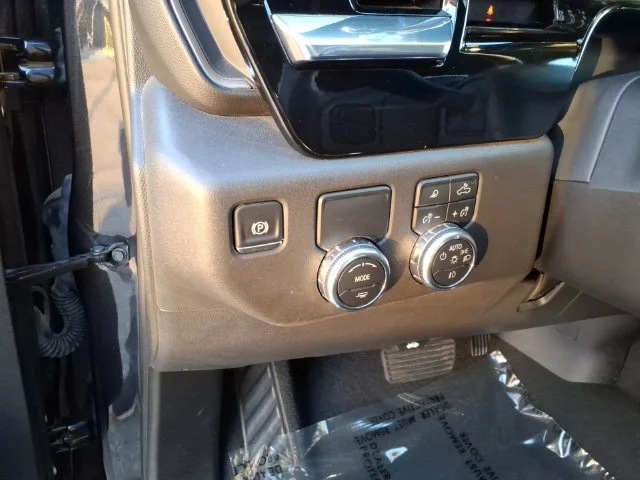 Used 2025 Titanium Rush Metallic GMC SLT image 16