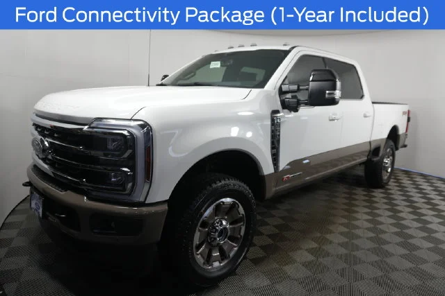 New 2027 Star White Metallic Tri-Coat Ford F-350® King Ranch® image 7