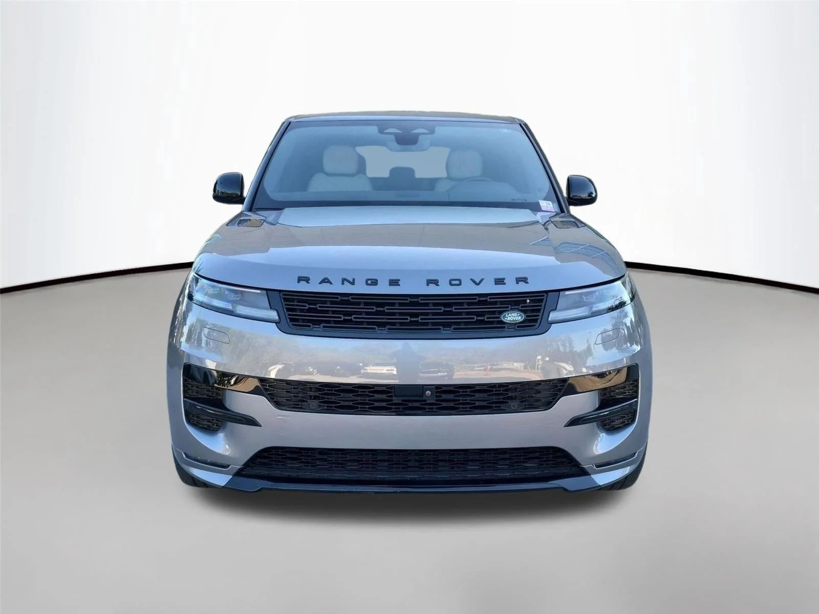 Used 2025 Eiger Grey Metallic Land Rover Dynamic SE image 8