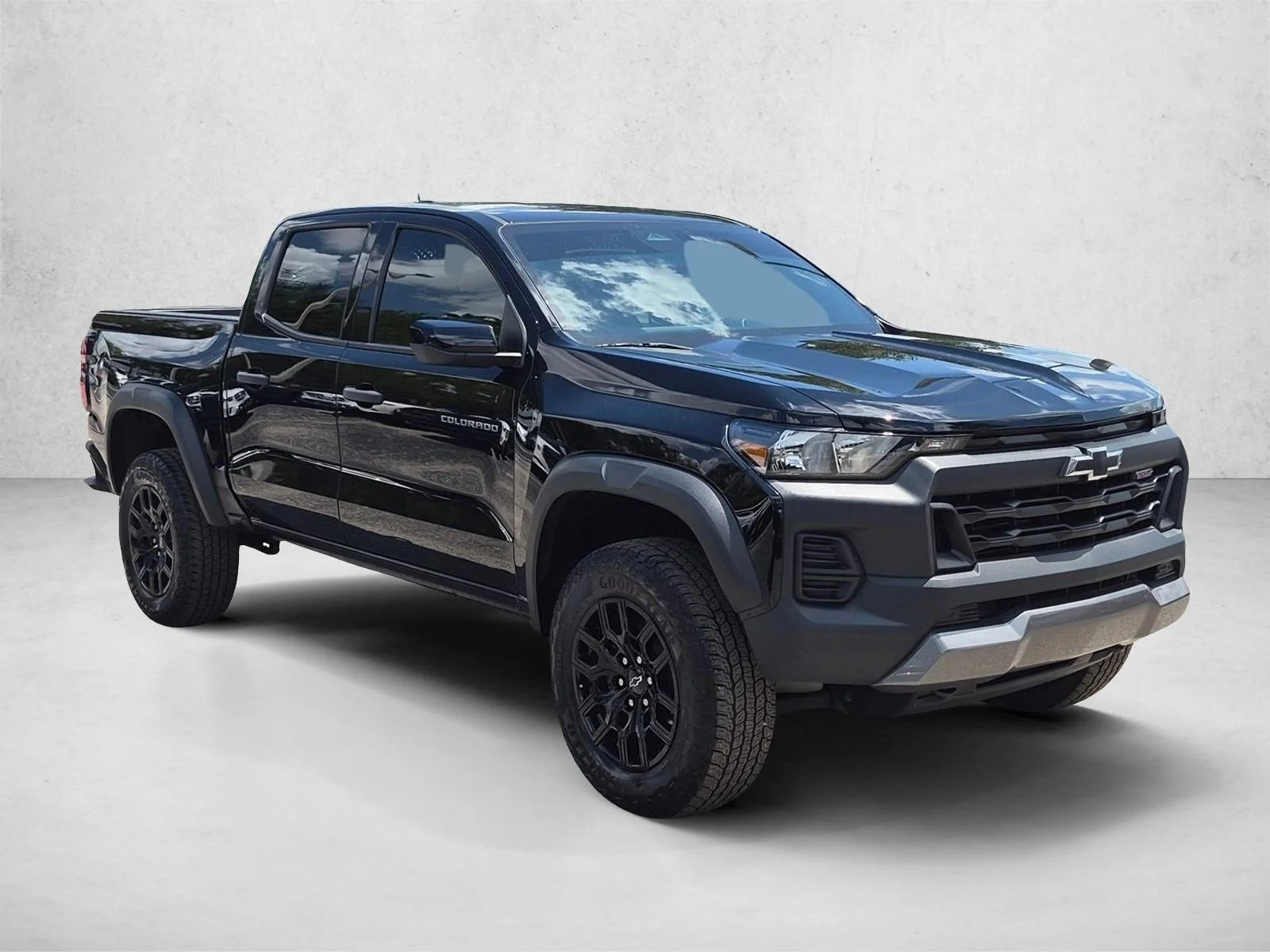 Used 2024 Black Chevrolet 4WD Trail Boss image 3