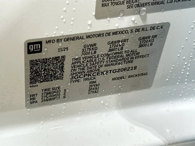 New 2026 Summit White Chevrolet Custom Trail Boss image 33