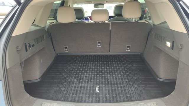 2025 Lincoln Nautilus Reserve - Photo 14