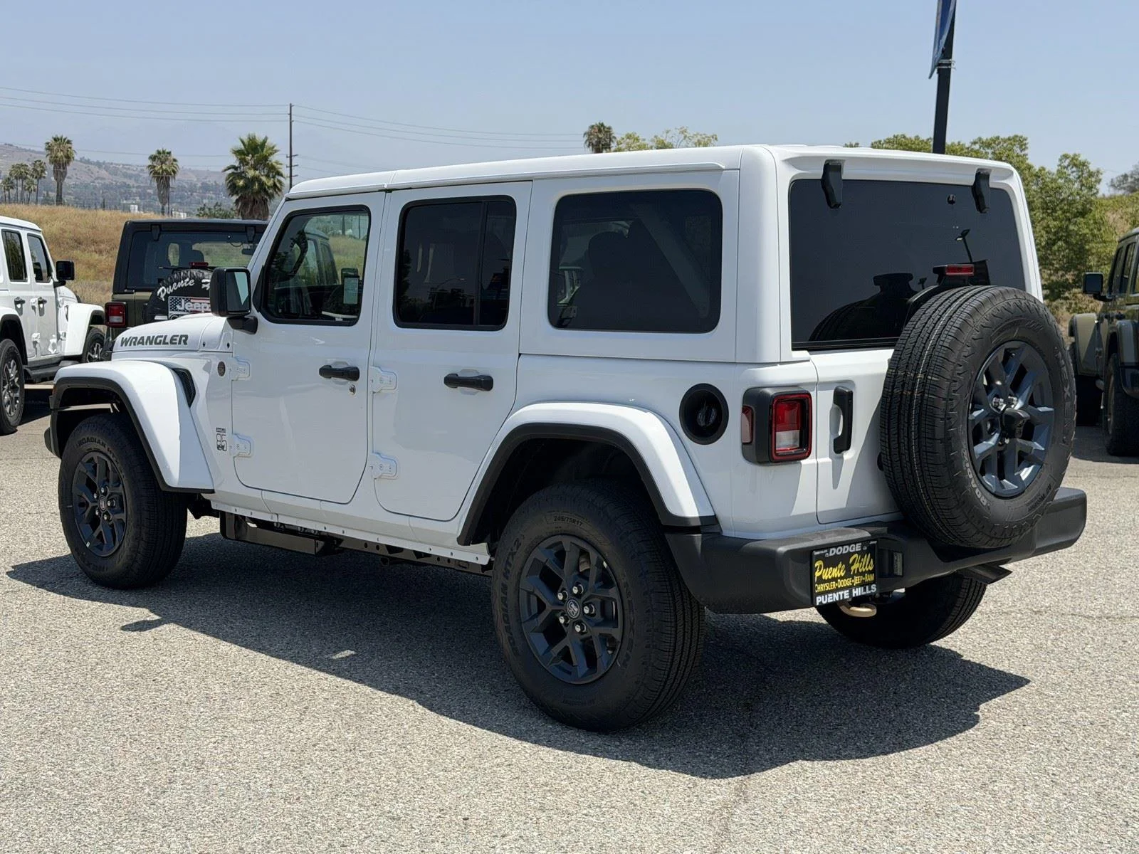 New 2026 Bright White Clear-Coat Exterior Paint Jeep 85th Anniversary image 4
