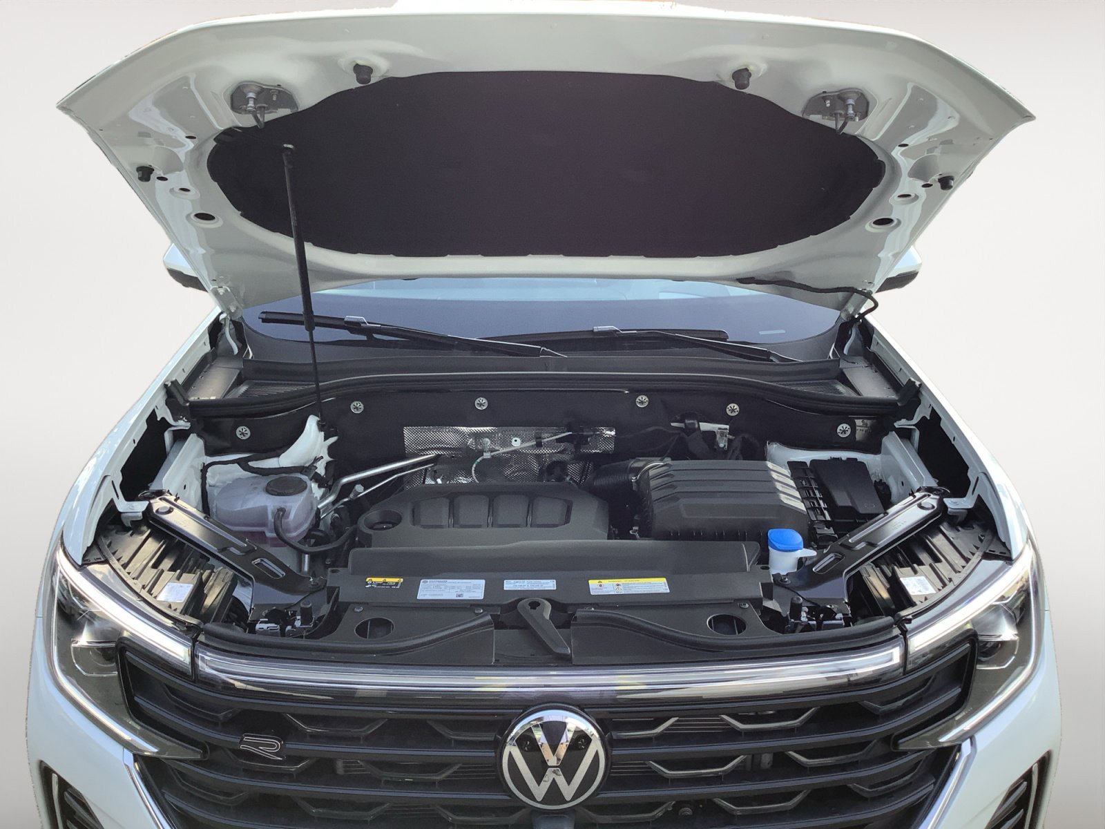 2026 Volkswagen Atlas Cross Sport SEL Premium R-LINE - Photo 12
