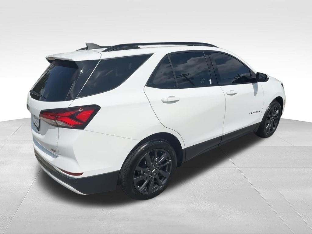 Certified Used 2022 White Chevrolet RS image 10