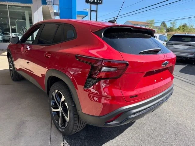 2026 Chevrolet Trax RS - Photo 5