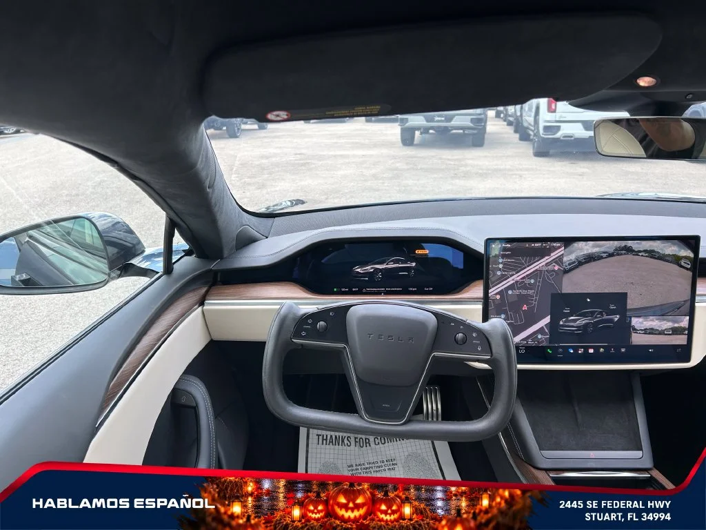 Used 2022  Tesla AWD image 13