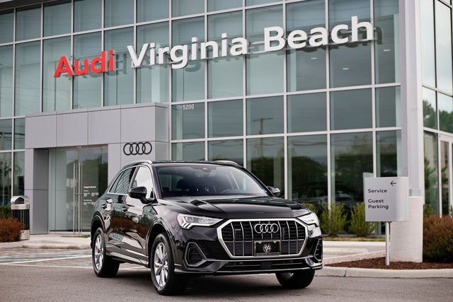 2025 Audi Q3 Premium
