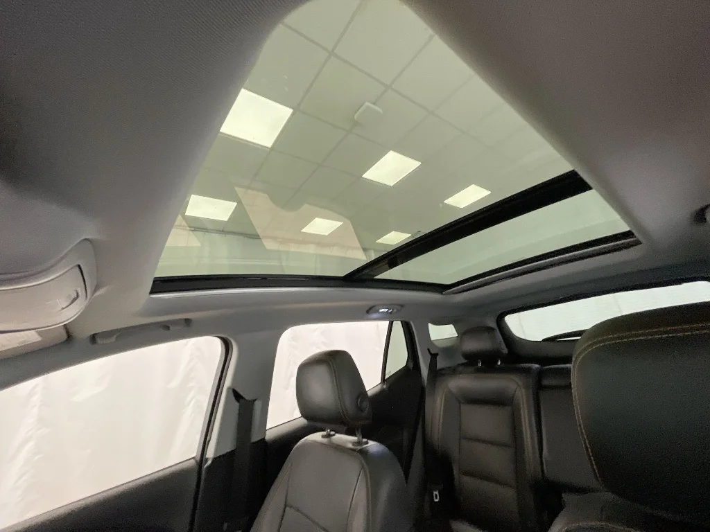 Used 2020 GRAY GMC SLT image 19