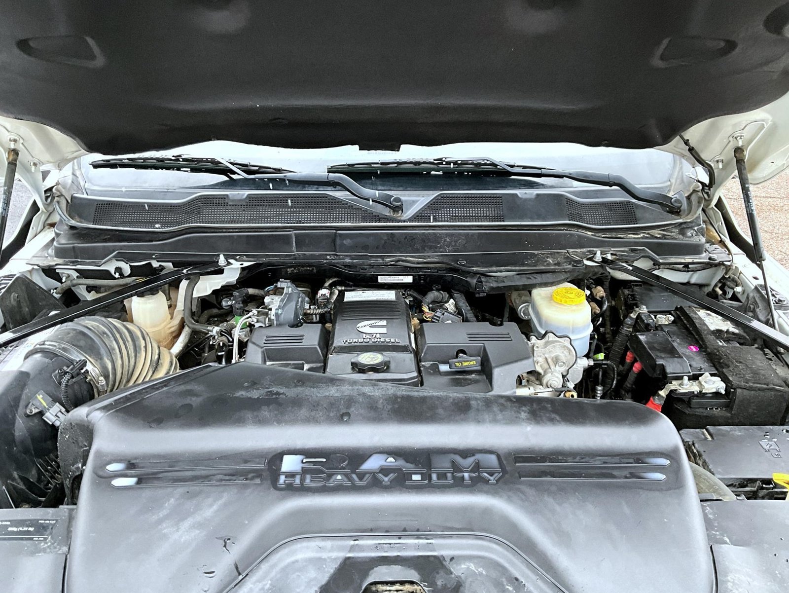 Used 2024 White Ram Tradesman image 25