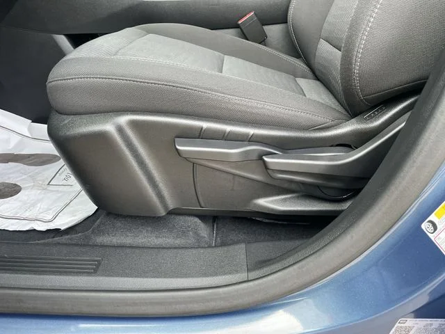 Used 2025 Blue Chevrolet LT image 16