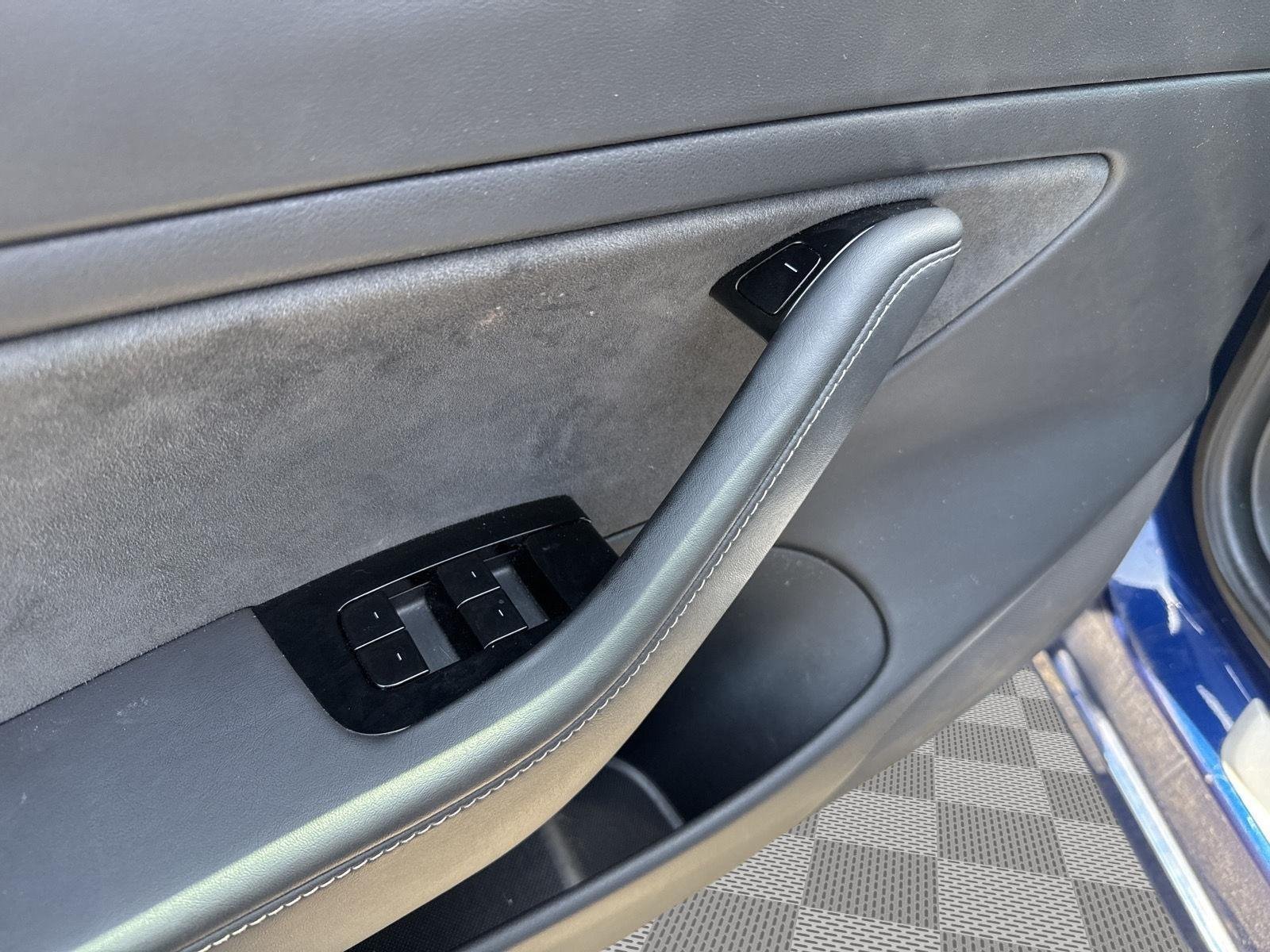 Used 2020 Deep Blue Metallic Tesla Long Range image 19