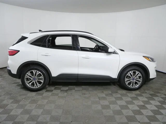 Certified Used 2022 White Ford SEL image 10