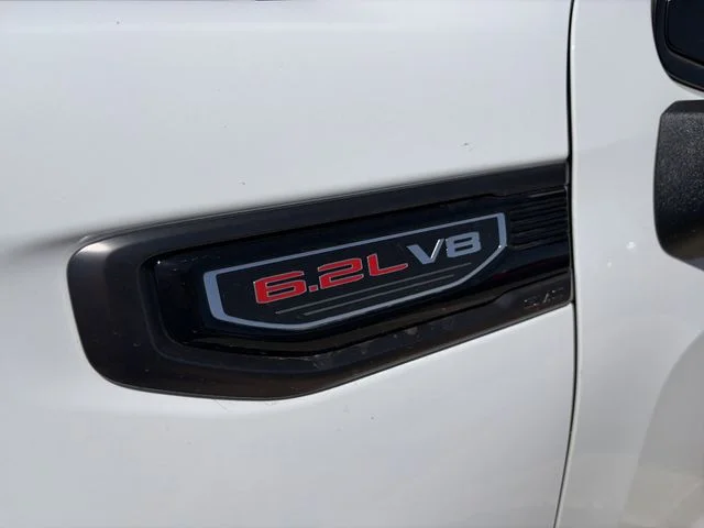 New 2026 White GMC AT4X image 3