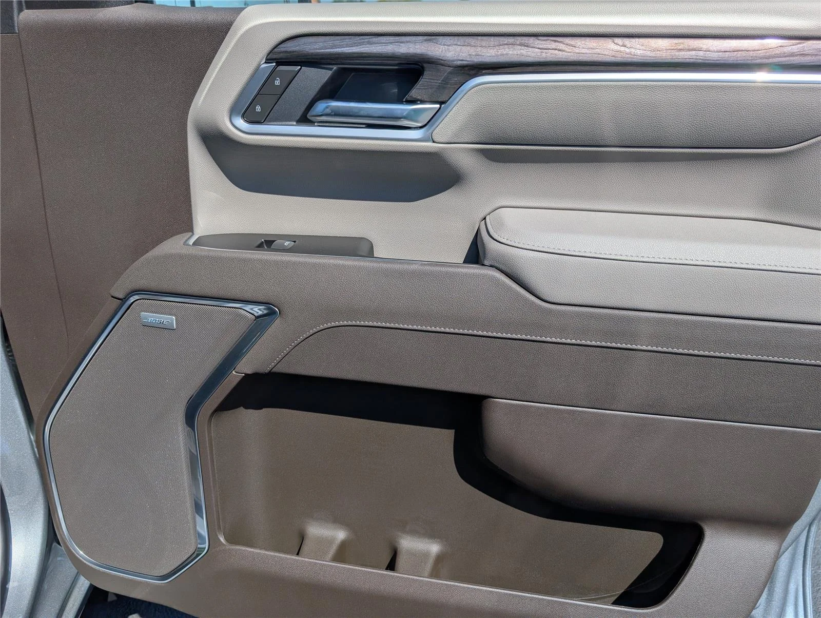 2026 Chevrolet Silverado 1500 LTZ - Photo 38