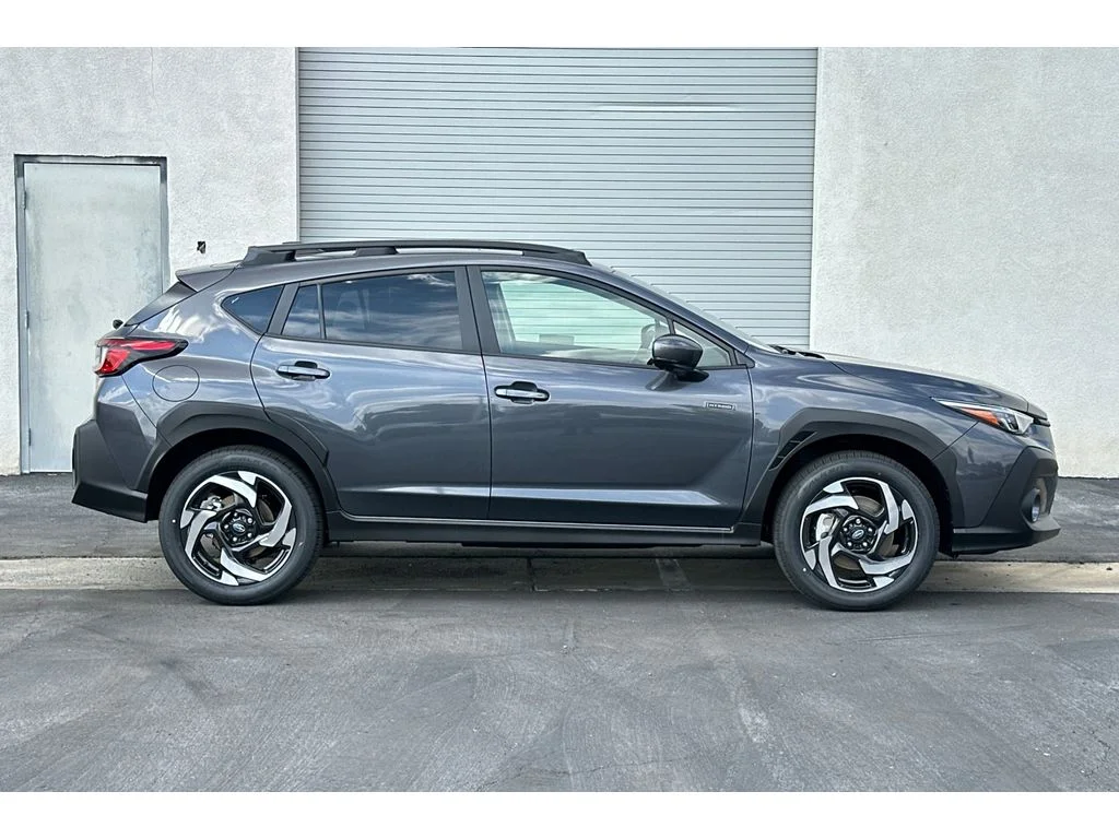 New 2026 MAGNETITE GRAY PEARL Subaru Limited Hybrid image 2