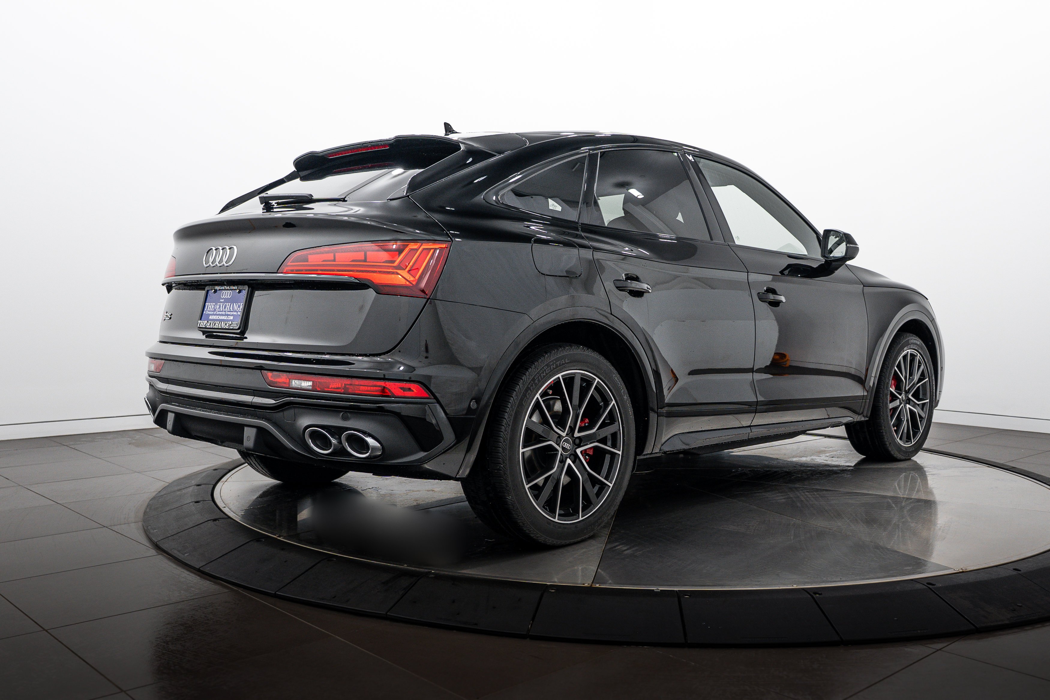 Used 2021 Mythos Black Metallic Audi Prestige image 4