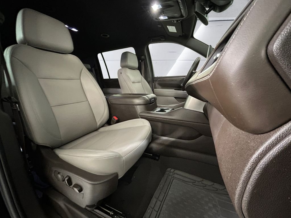 Used 2022 Blue Chevrolet LT image 14