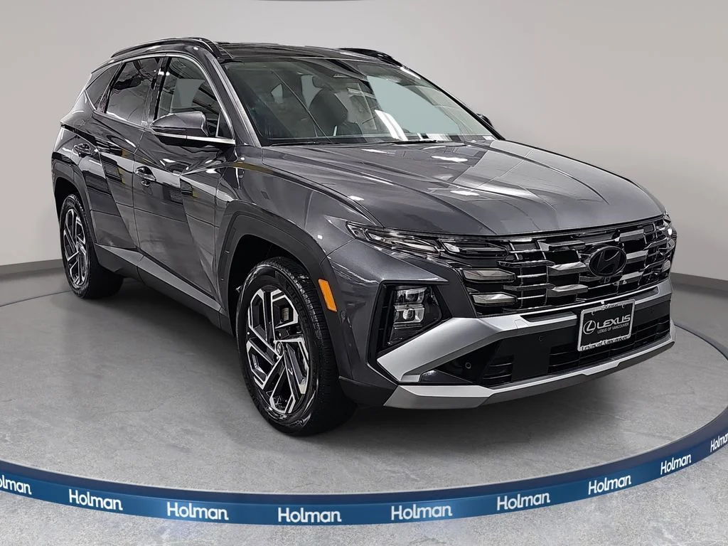 Used 2025 Gray Hyundai Limited image 4