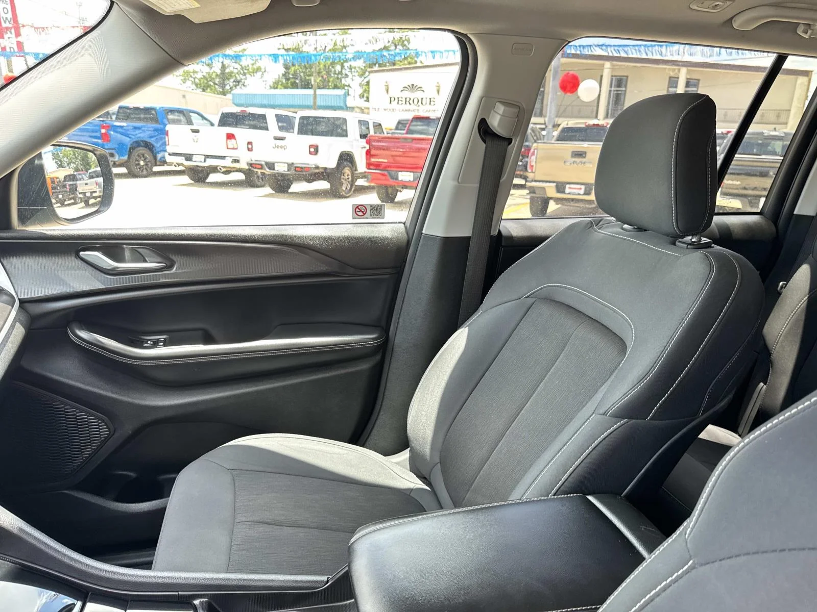 Used 2024 Baltic Gray Metallic Clearcoat Jeep Laredo image 15