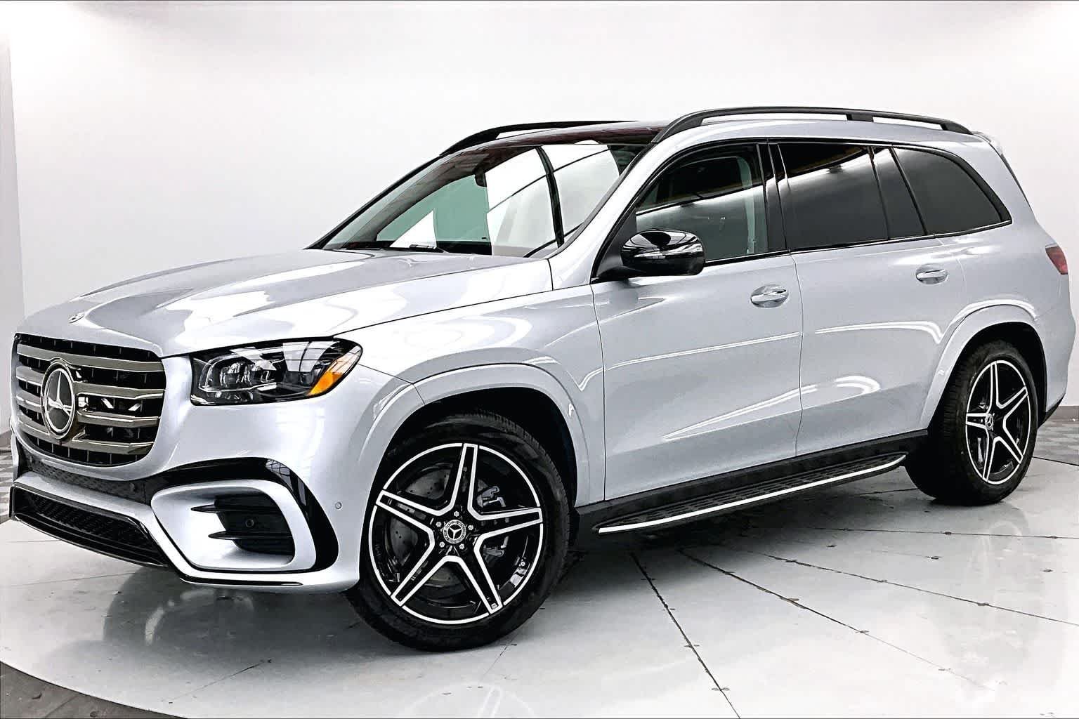 2026 Mercedes-Benz GLS GLS 450 4MATIC's photo