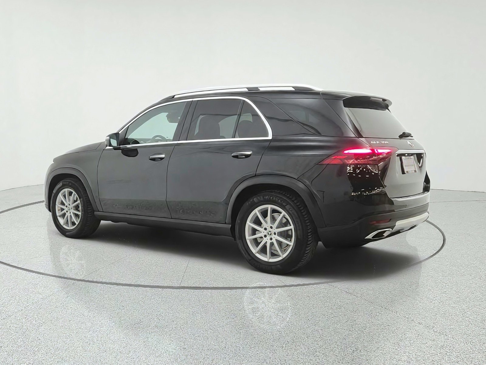 Certified Used 2026 Black Mercedes-Benz GLE 350 SUV image 7