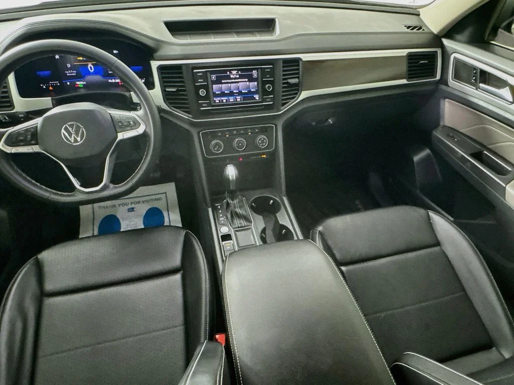 Used 2022 Silver Volkswagen 2.0T SE image 26