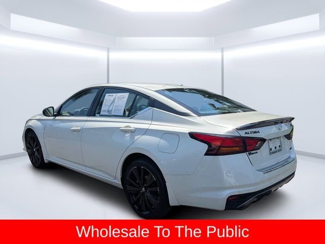 Used 2022 White Nissan 2.5 SR image 5