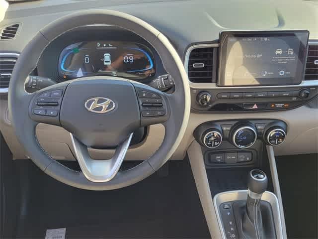 New 2026 Shimmering Silver Hyundai SEL image 6