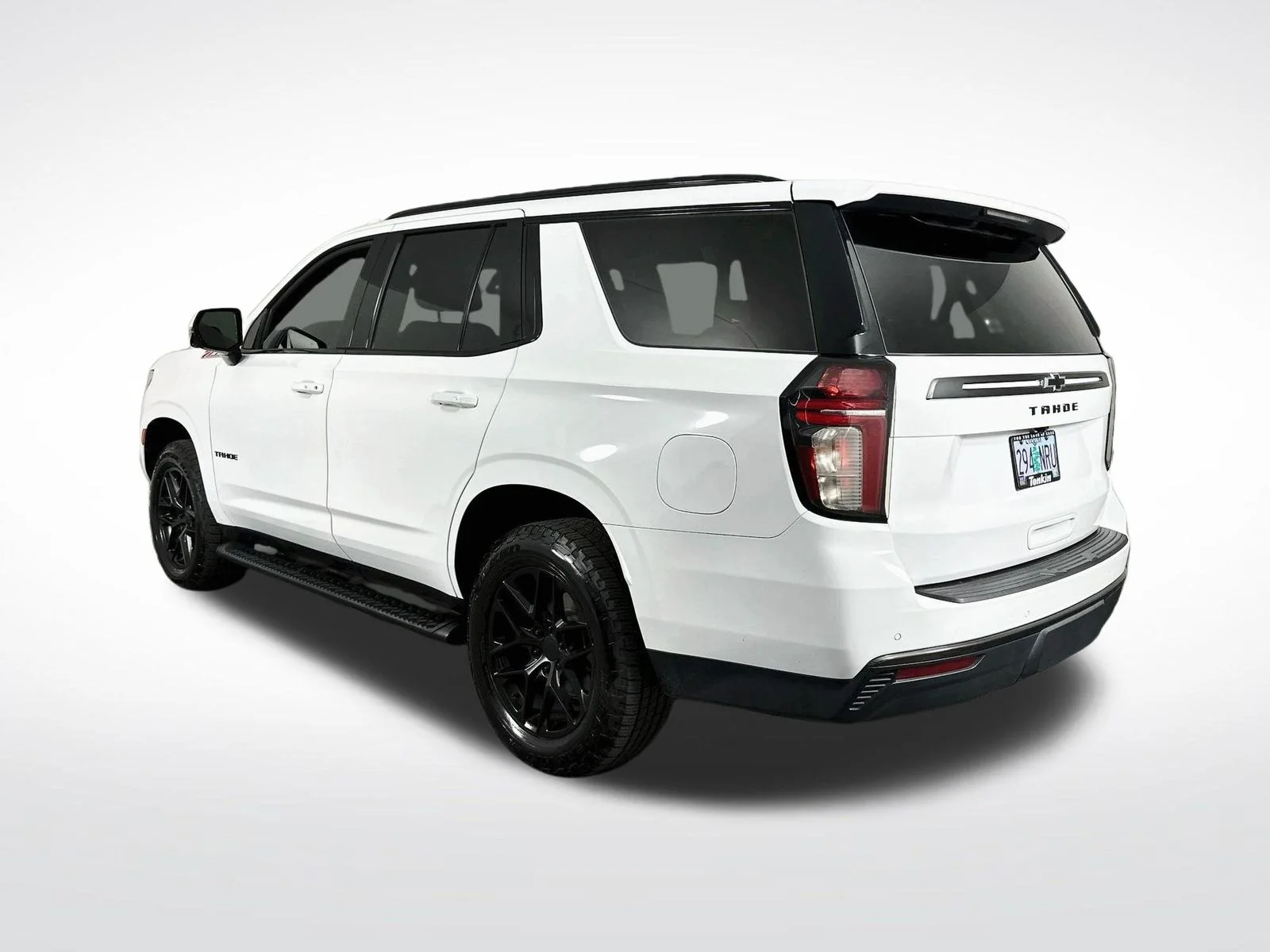 Used 2021 Summit White Chevrolet Z71 image 6
