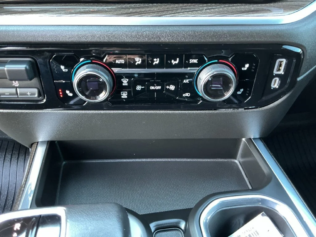 Used 2022 GLACIER BLUE METALLIC Chevrolet RST image 23