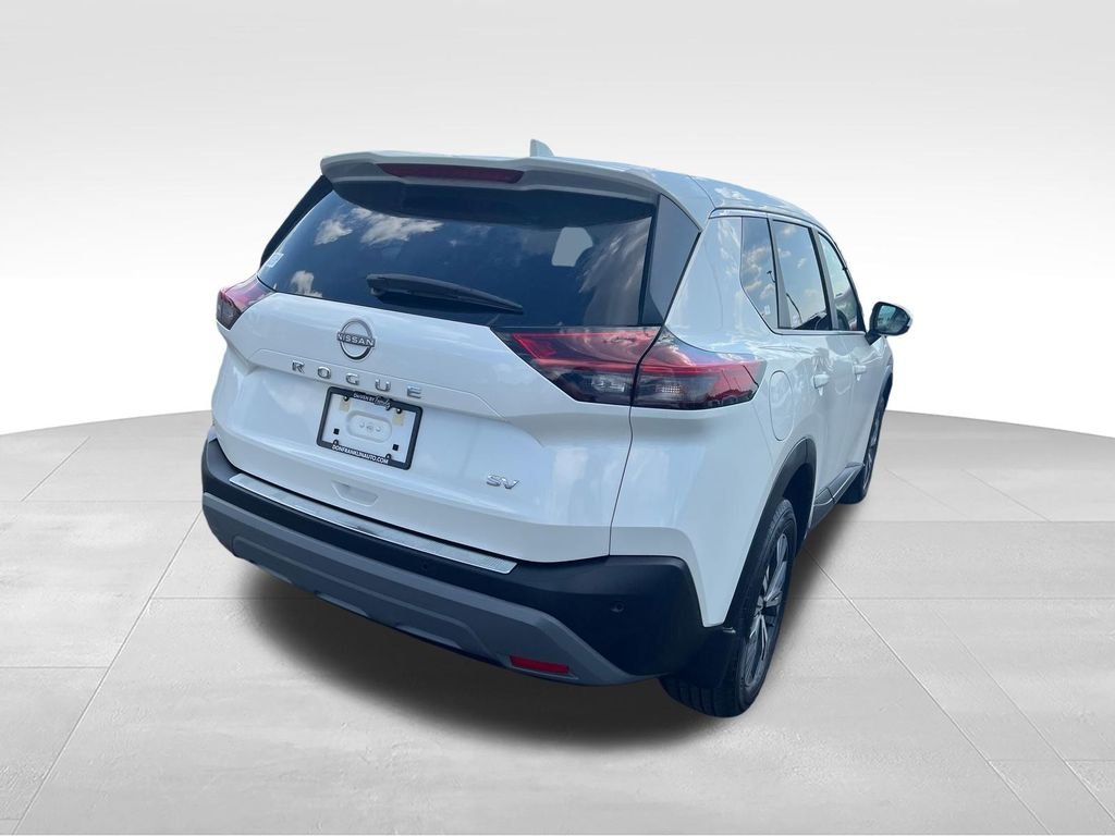 Used 2023 White Nissan SV image 5