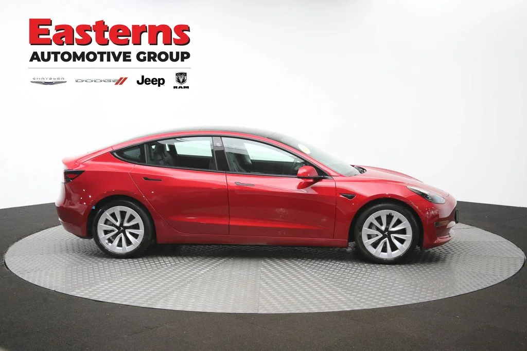 Used 2021 Red Tesla Standard Range Plus image 38