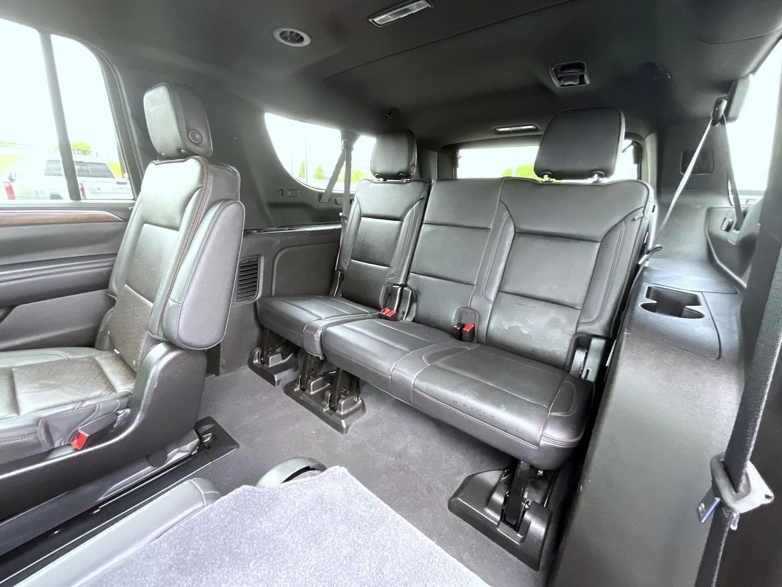 Used 2021 Beige Chevrolet High Country image 20