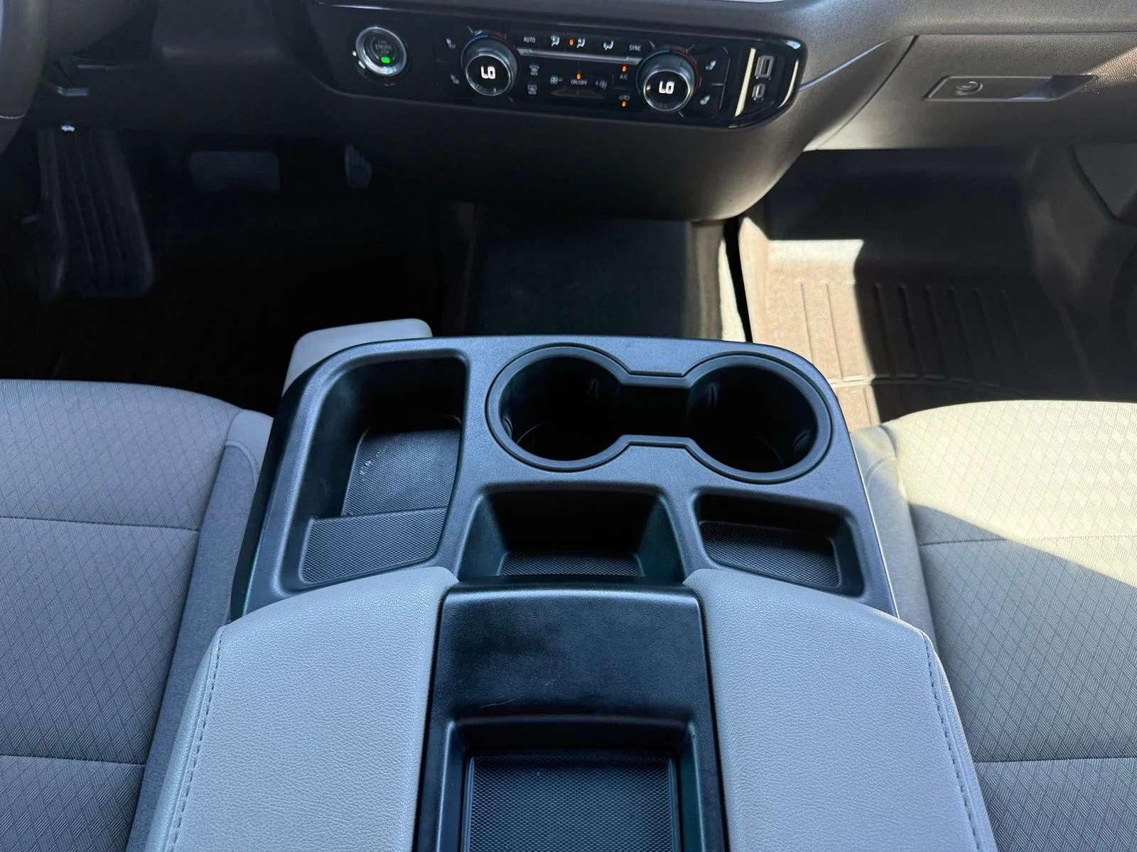 2023 Chevrolet Silverado 1500 LT - Photo 29
