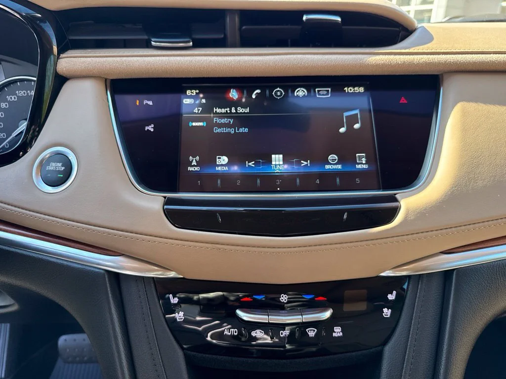 Used 2019 Black Cadillac Platinum AWD image 23